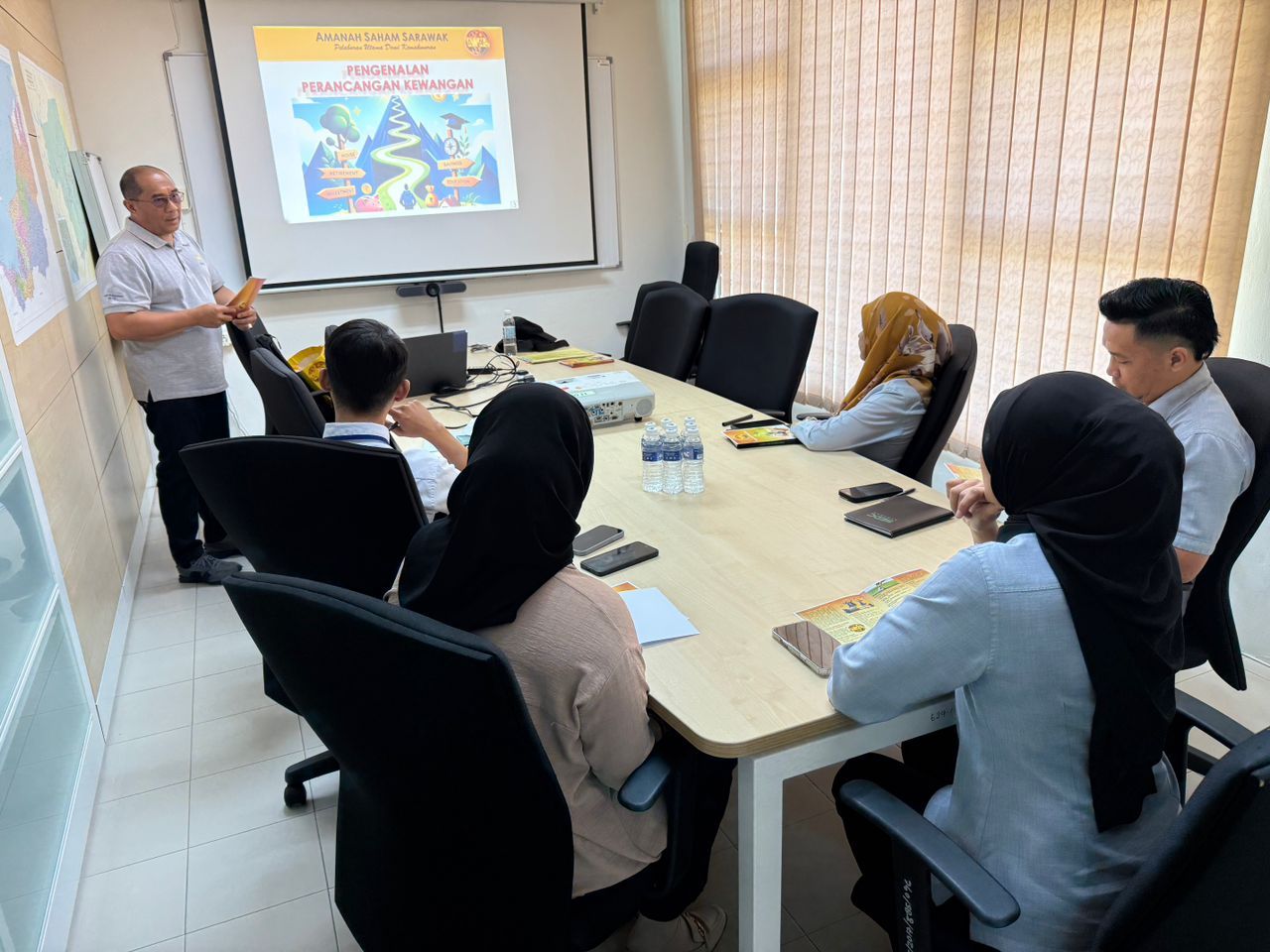 Apr 3 Sesi Taklimat di SEDC Sibu.jpeg